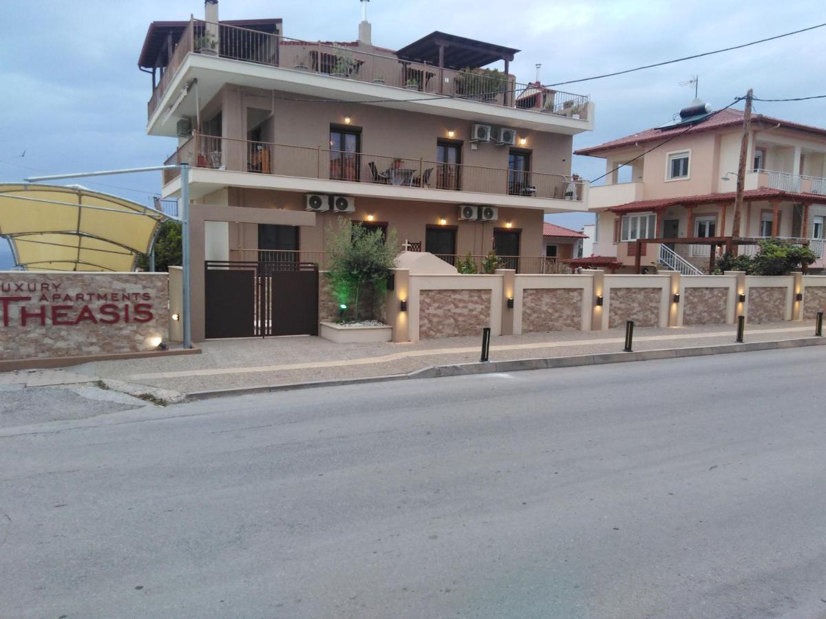 Theasis 3 Apartman Néosz Marmarász Kültér fotó