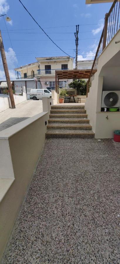 Theasis 3 Apartman Néosz Marmarász Kültér fotó