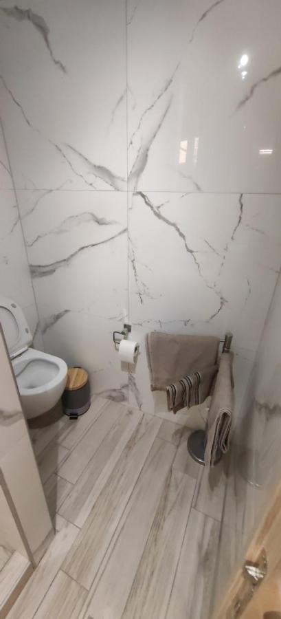 Theasis 3 Apartman Néosz Marmarász Kültér fotó