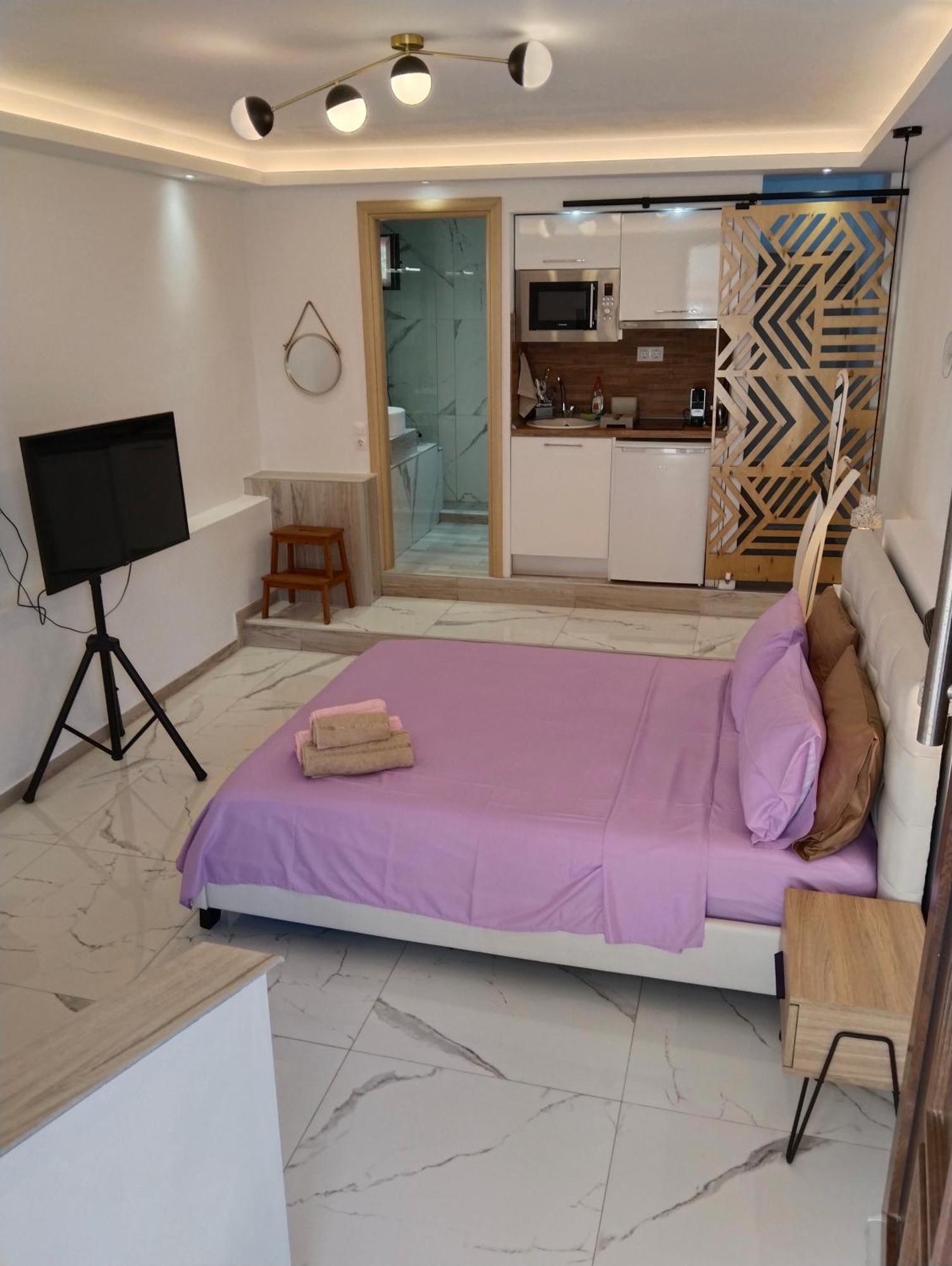 Theasis 3 Apartman Néosz Marmarász Kültér fotó